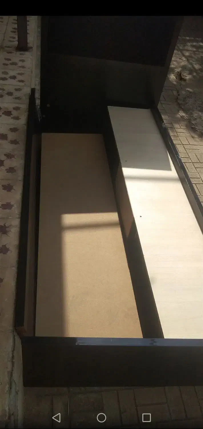 تخت تک نفره با سه کشو بسیار مقاوم و بدون خط و خش|تخت و سرویس خواب|شیرود, |دیوار