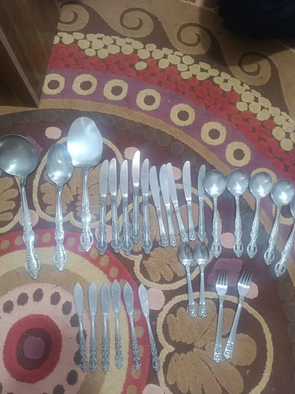 تعداد زیادی قاشق چنگال(پرند هستم)|ظروف سرو و پذیرایی|تهران, تهرانپارس غربی|دیوار