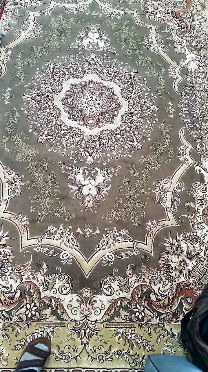 فرش سالم بدون سوختگی و پارگی شسته شده|فرش|اردبیل, |دیوار