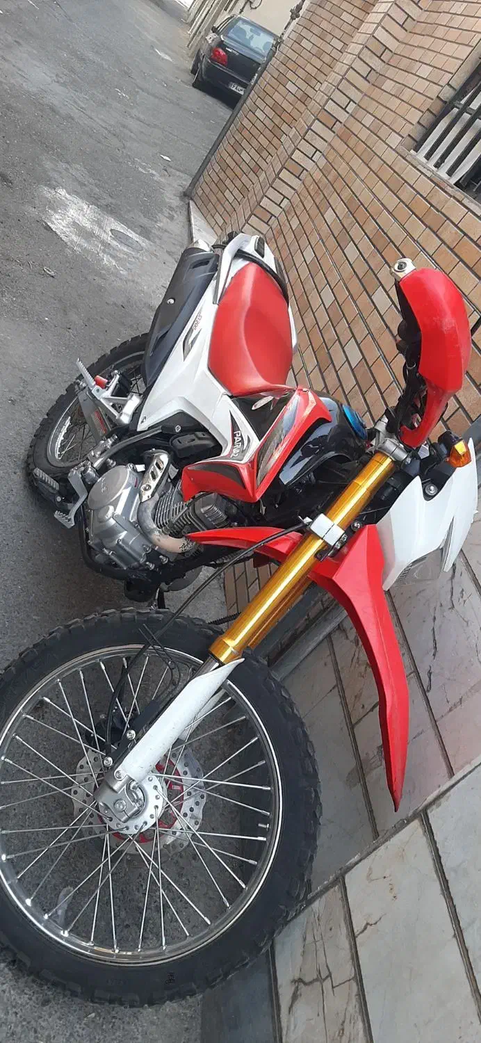 پروازg200در حد صفر|موتورسیکلت|تهران, حکیمیه|دیوار