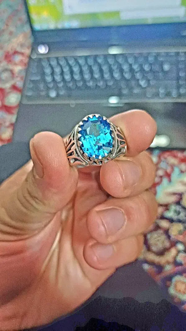 کلکسیونی زیبا (توپاز انگشتر)|کلکسیون اشیاء عتیقه|اردبیل, |دیوار