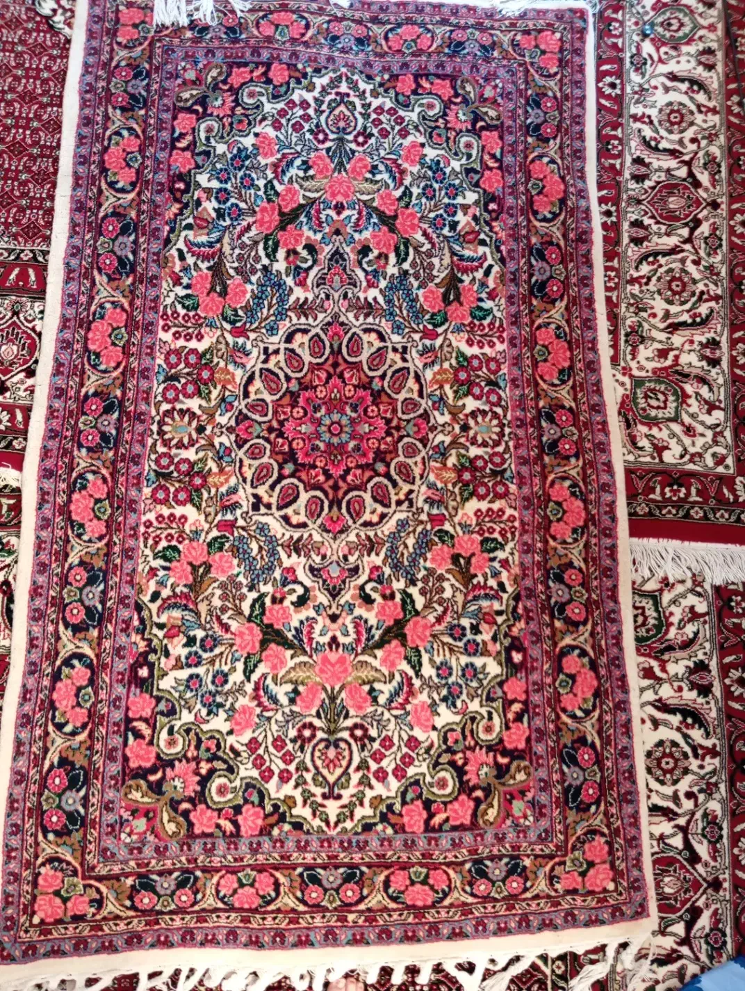 فرش دومتری دستبافت|فرش|همدان, |دیوار