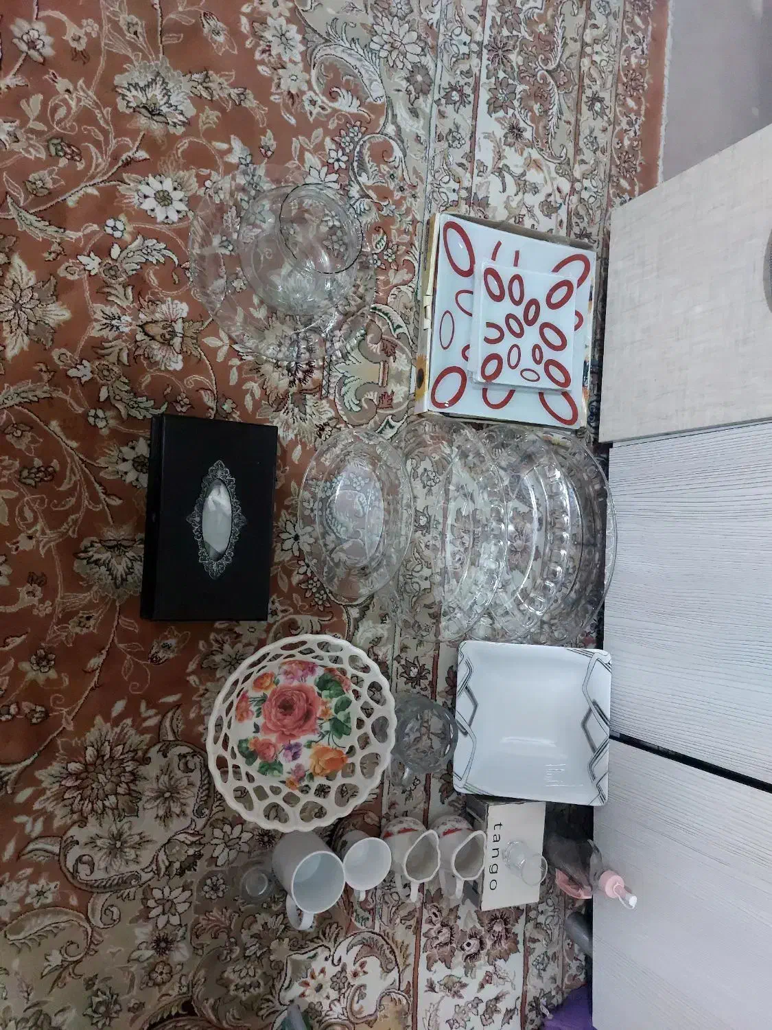 وسایل خونه|ظروف سرو و پذیرایی|تبریز, |دیوار