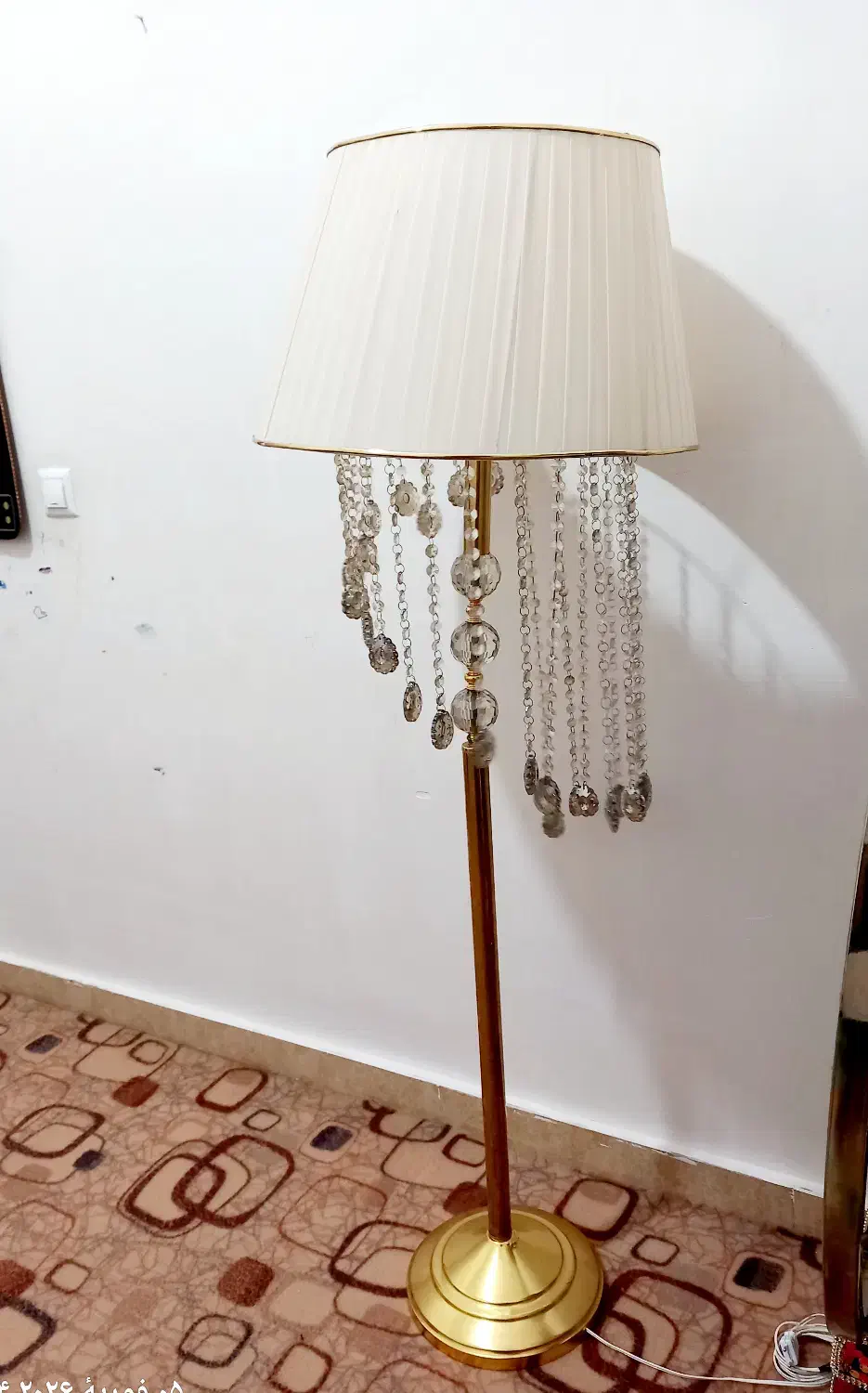 آباژور ایستاده|چراغ خواب و آباژور|سنندج, |دیوار