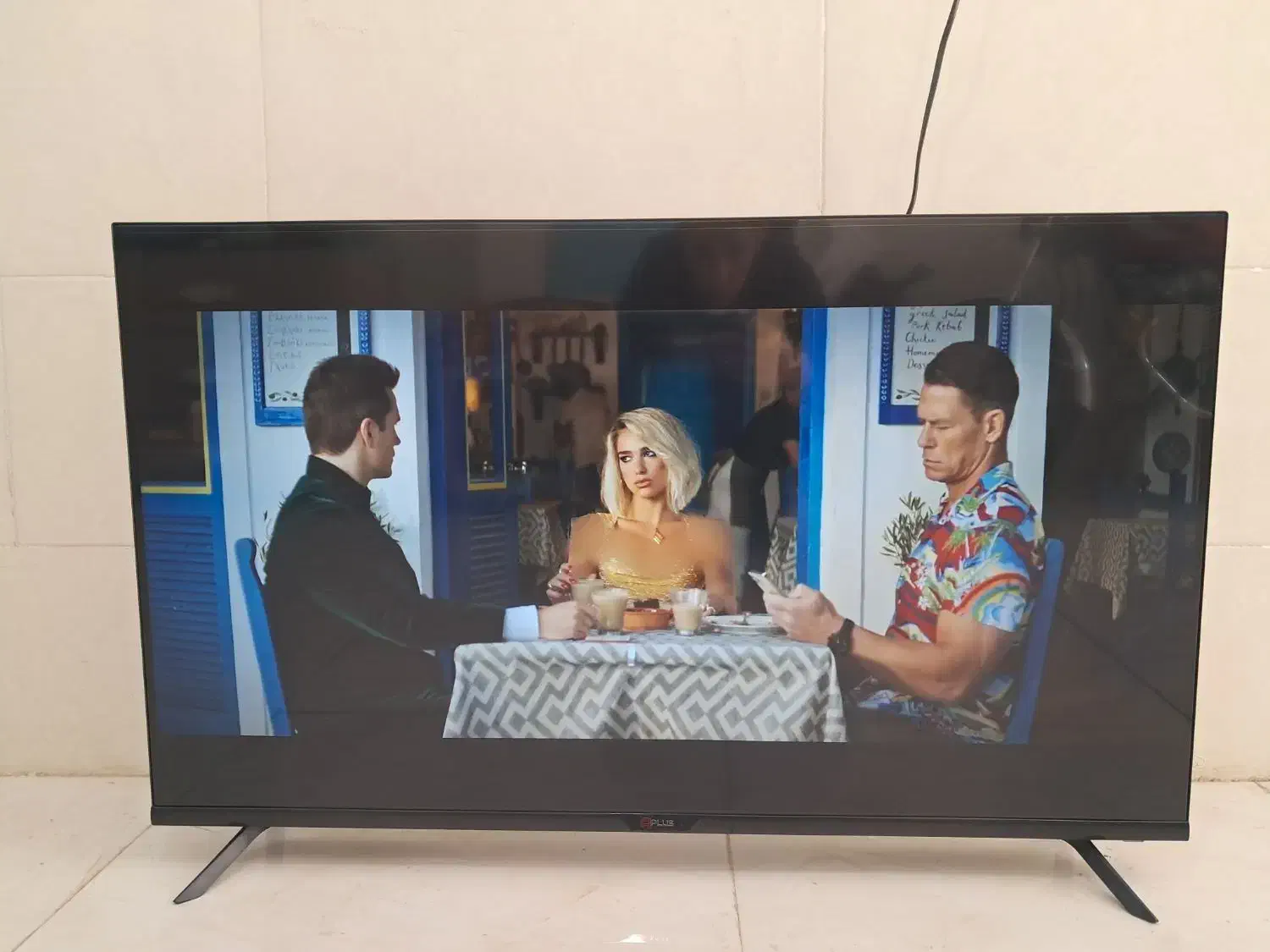 تلویزیون 43اینچ هوشمند آپلاس(ApLUS) درحدنو|تلویزیون و پروژکتور|مشکیندشت, |دیوار