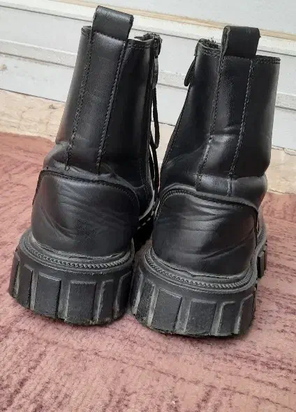 بوت|کیف، کفش، کمربند|قم, آذر (نکویی)|دیوار