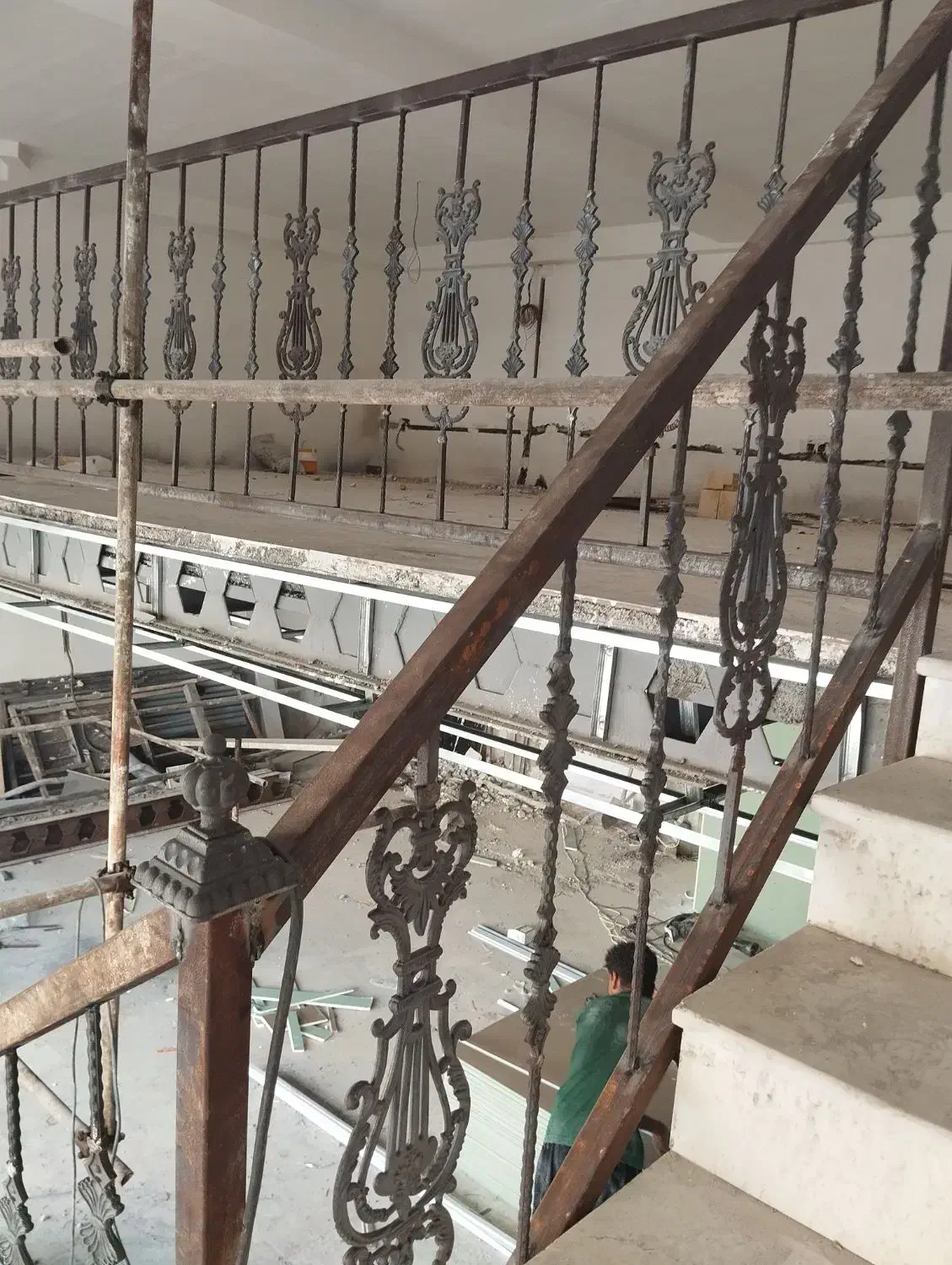 جوشکاری ، نقاشی و کناف|خدمات پیشه و مهارت|درگهان, |دیوار