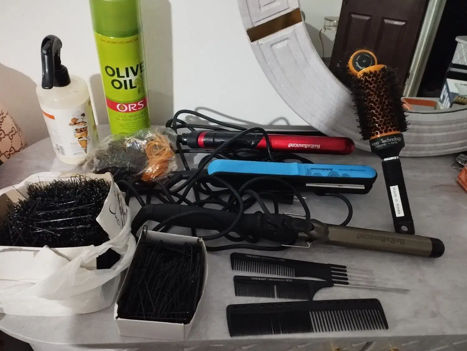 لوازم شنیون همه چی|آرایشگاه و سالن‌های زیبایی|مشهد, شهید بصیر|دیوار