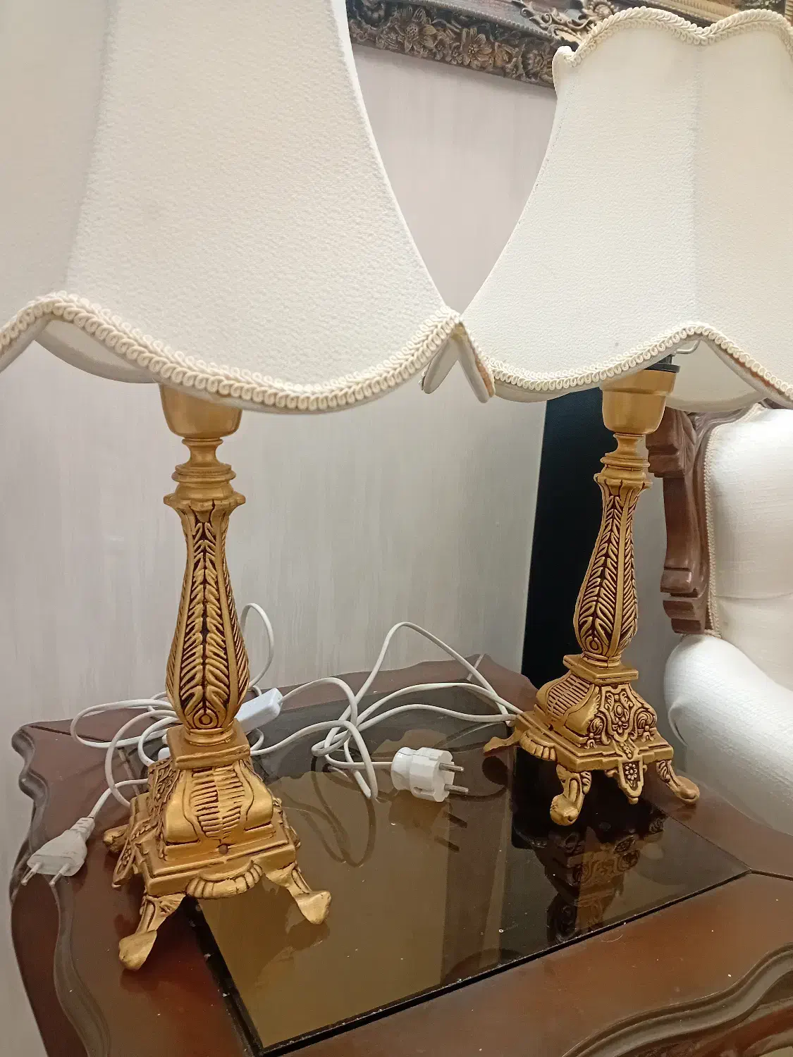 اواژور|چراغ خواب و آباژور|مشهد, چهارچشمه|دیوار