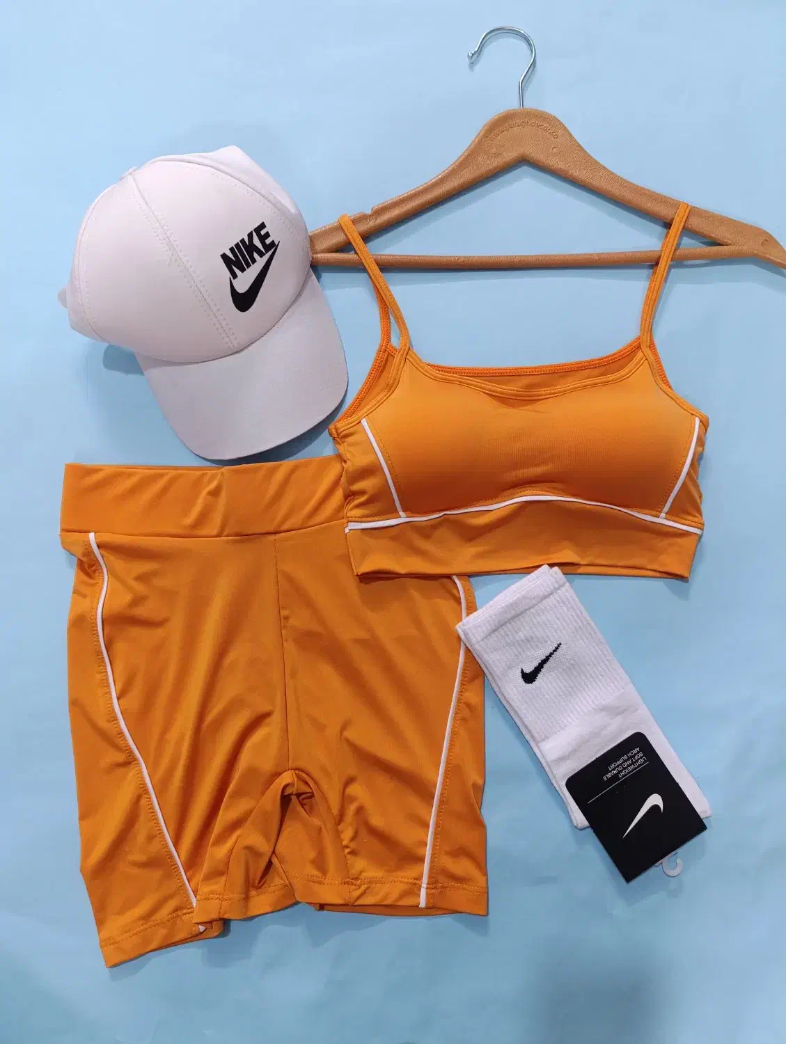 لباس باشگاهی و راحتی|لباس|آران و بیدگل, |دیوار