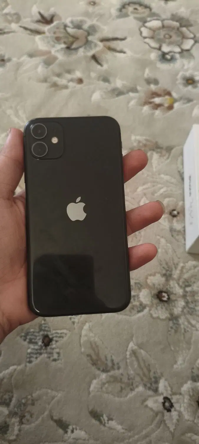 iphone 11 64g/ایفون ۱۱|موبایل|تهران, امام حسین|دیوار
