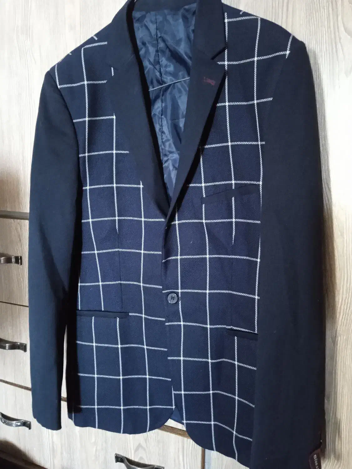 کت مجلسی ۳۵۰تومن|لباس|سبزوار, باهنر|دیوار