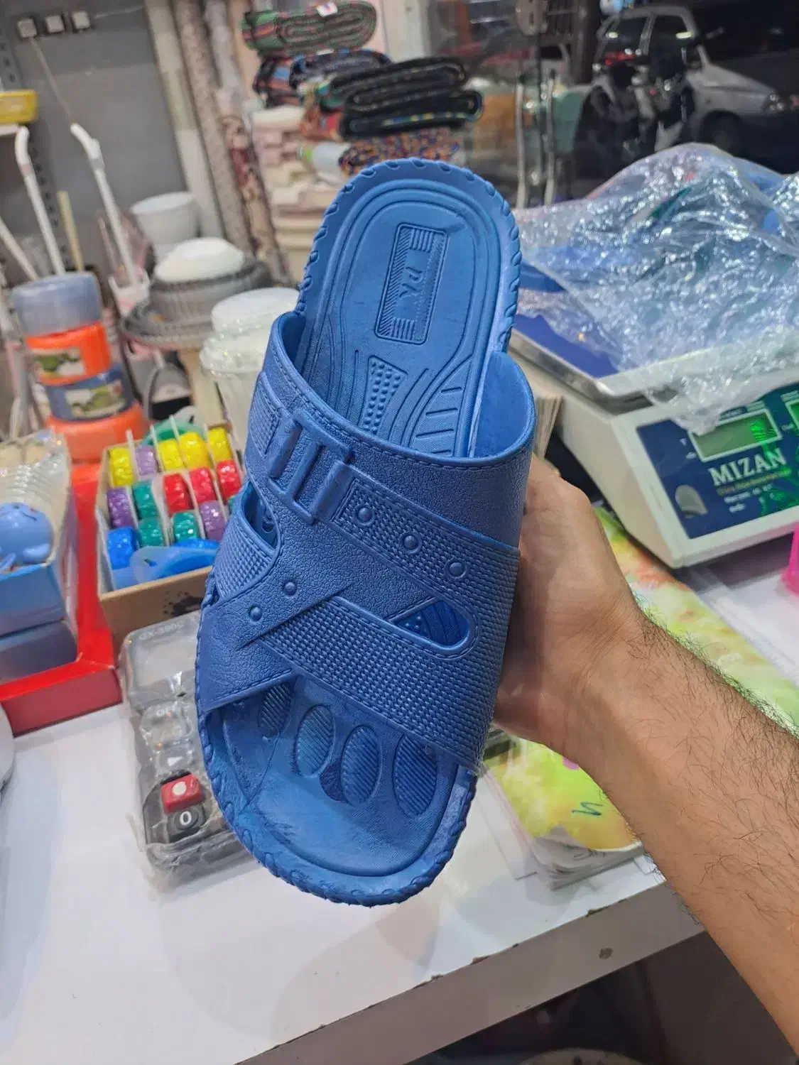 دمپایی استخری و دمپایی مردانه|کیف، کفش، کمربند|تربتحیدریه, مسجد جامع|دیوار