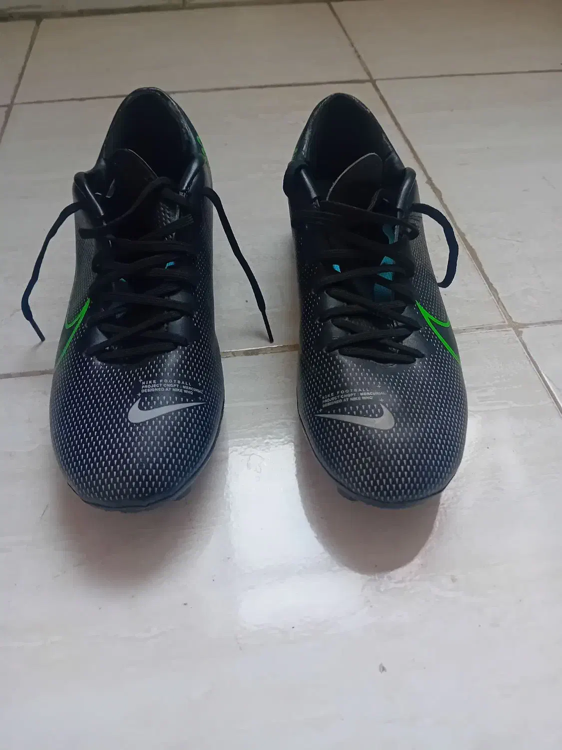 کفش چمن|کیف، کفش، کمربند|گرگان, |دیوار