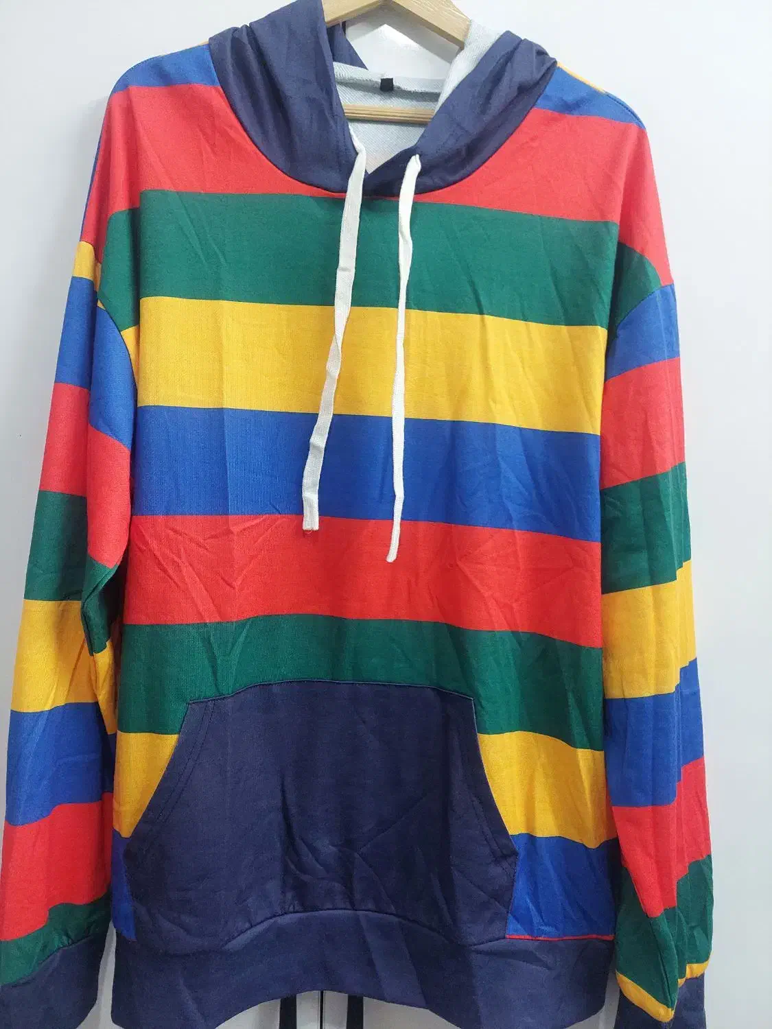 دو عدد هودی نو|لباس|جهرم, |دیوار