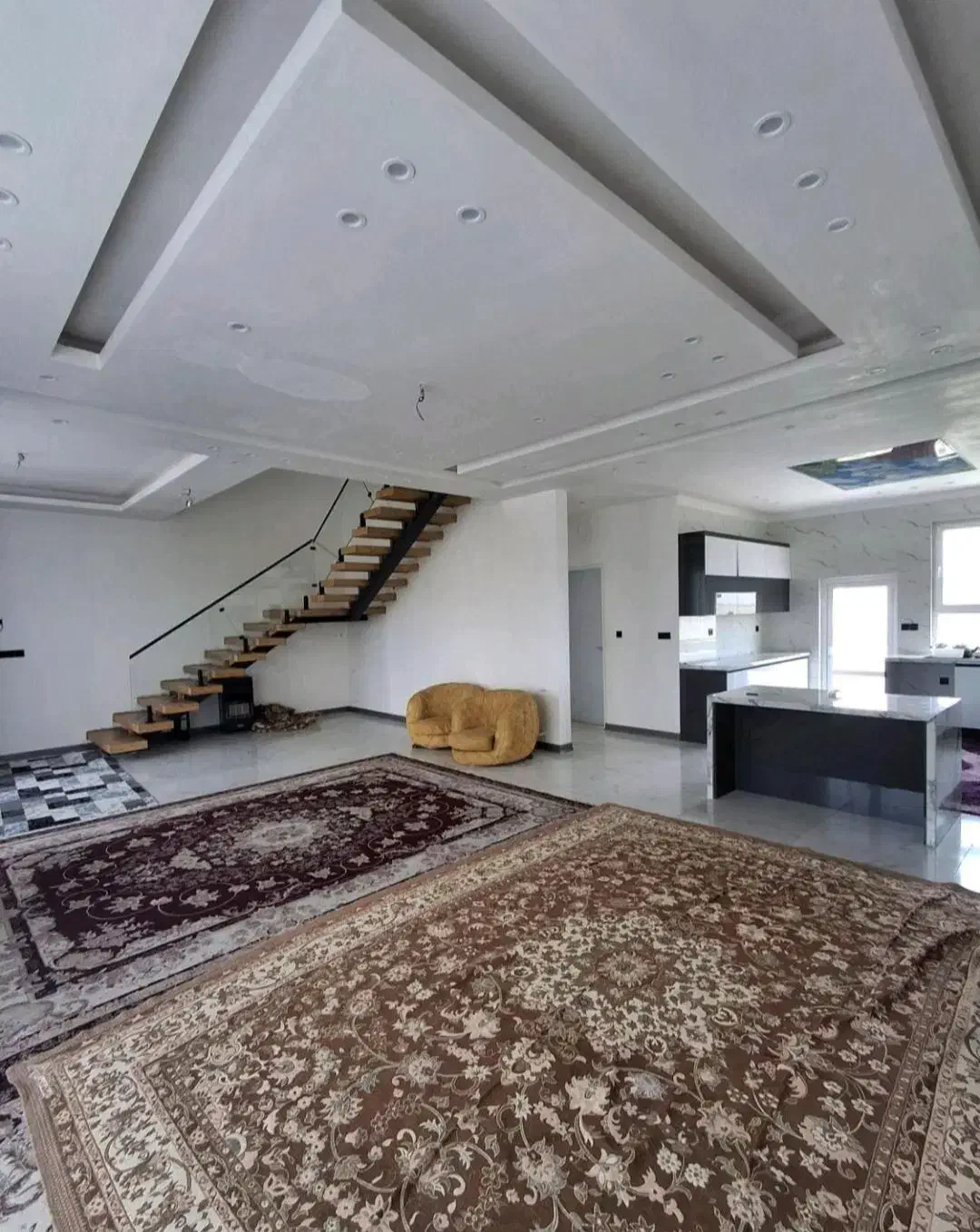 ویلا مدرن ژورنالی|فروش خانه و ویلا|آبسرد, |دیوار