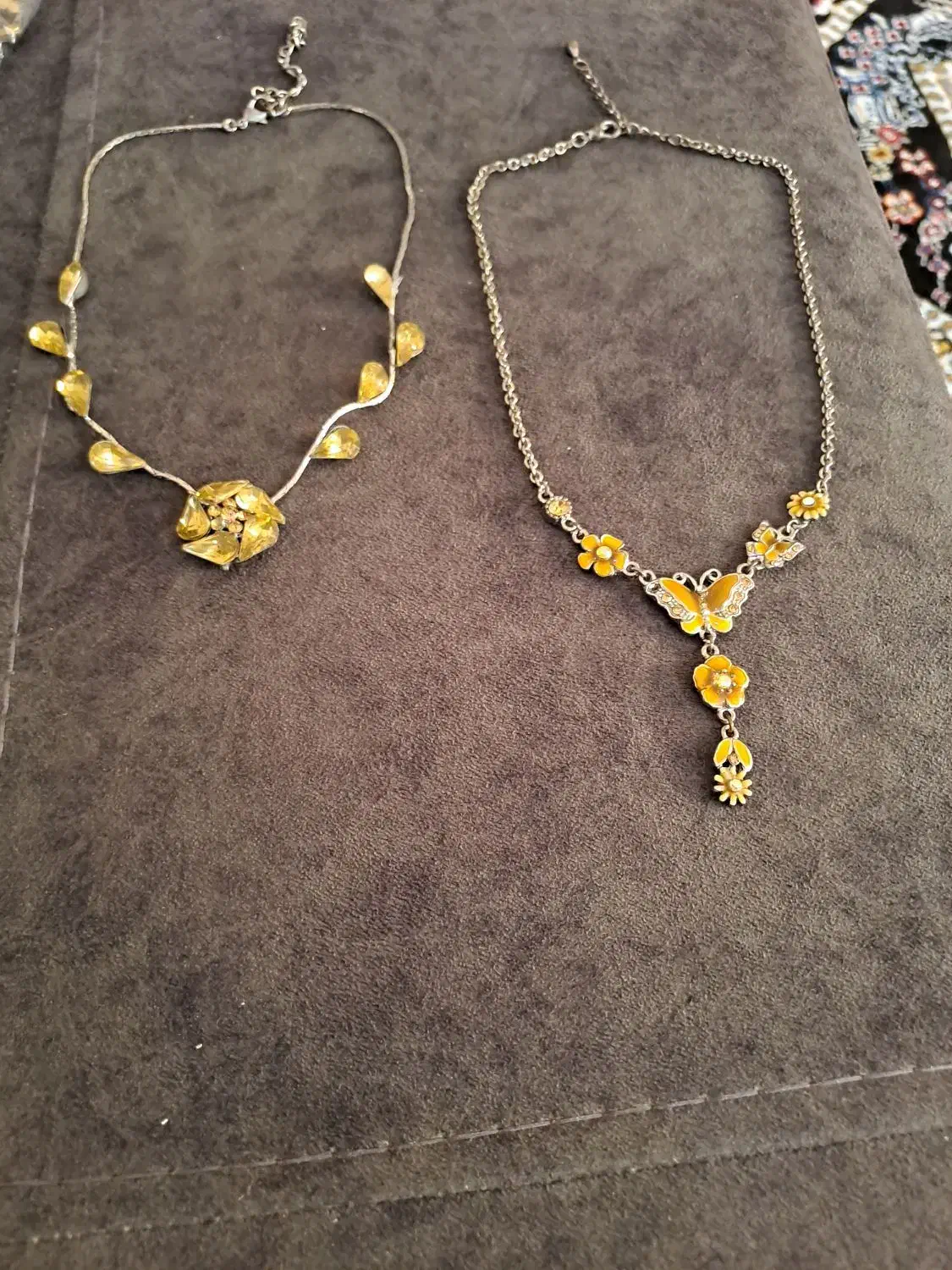 دستبند و گوشواره و انگشتر و گردنبند|بدلیجات|مشکیندشت, |دیوار