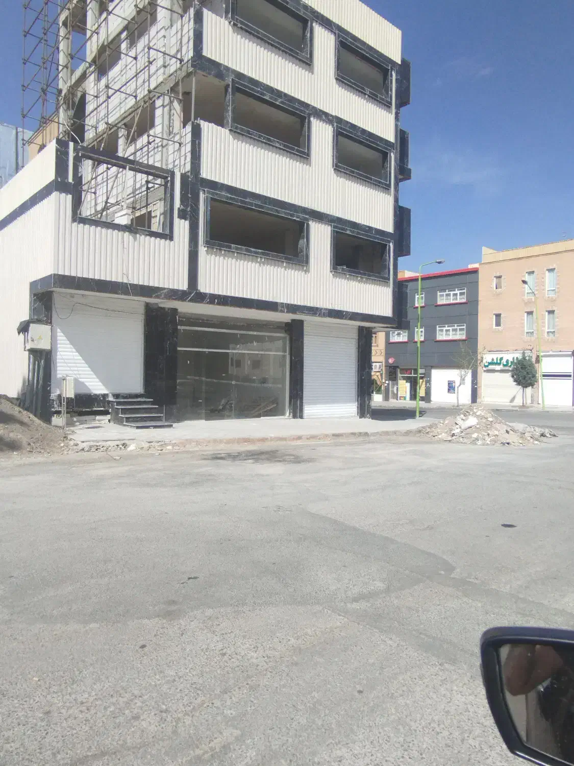 فروش مغازه تجاری 22 متری. محله ب4(وصال شمالی)|فروش مغازه و غرفه|فولادشهر, B4|دیوار