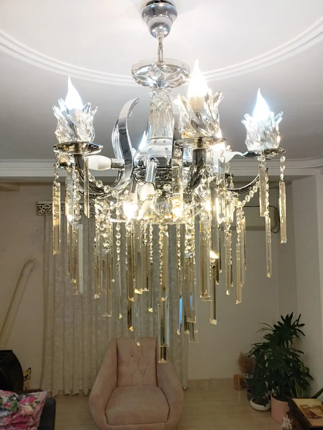 لوستر در حد نو|لوستر و چراغ آویز|رشت, رودبارتان|دیوار