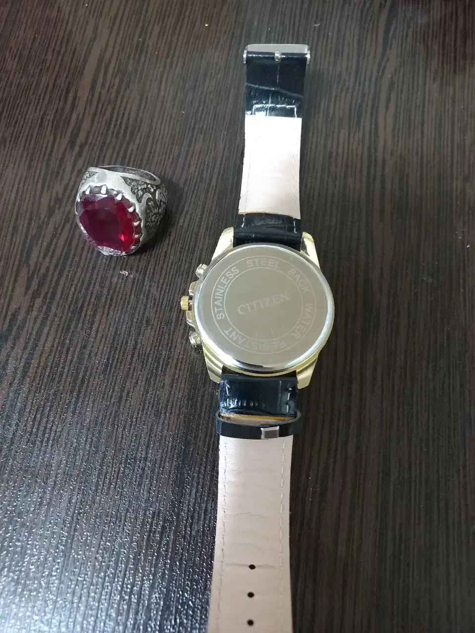 ساعت سیتیزن|ساعت|بندر انزلی, جهانگانی|دیوار