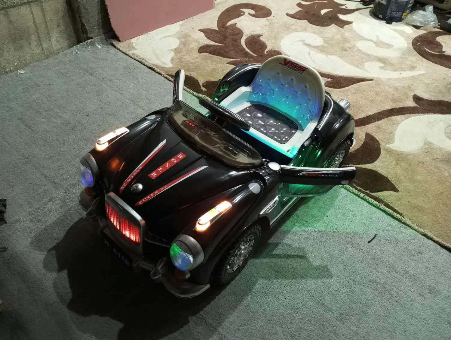 ماشین شارژی کلکسیونی کنترل دار|اسباب‌‌بازی|مشهد, ثامن|دیوار