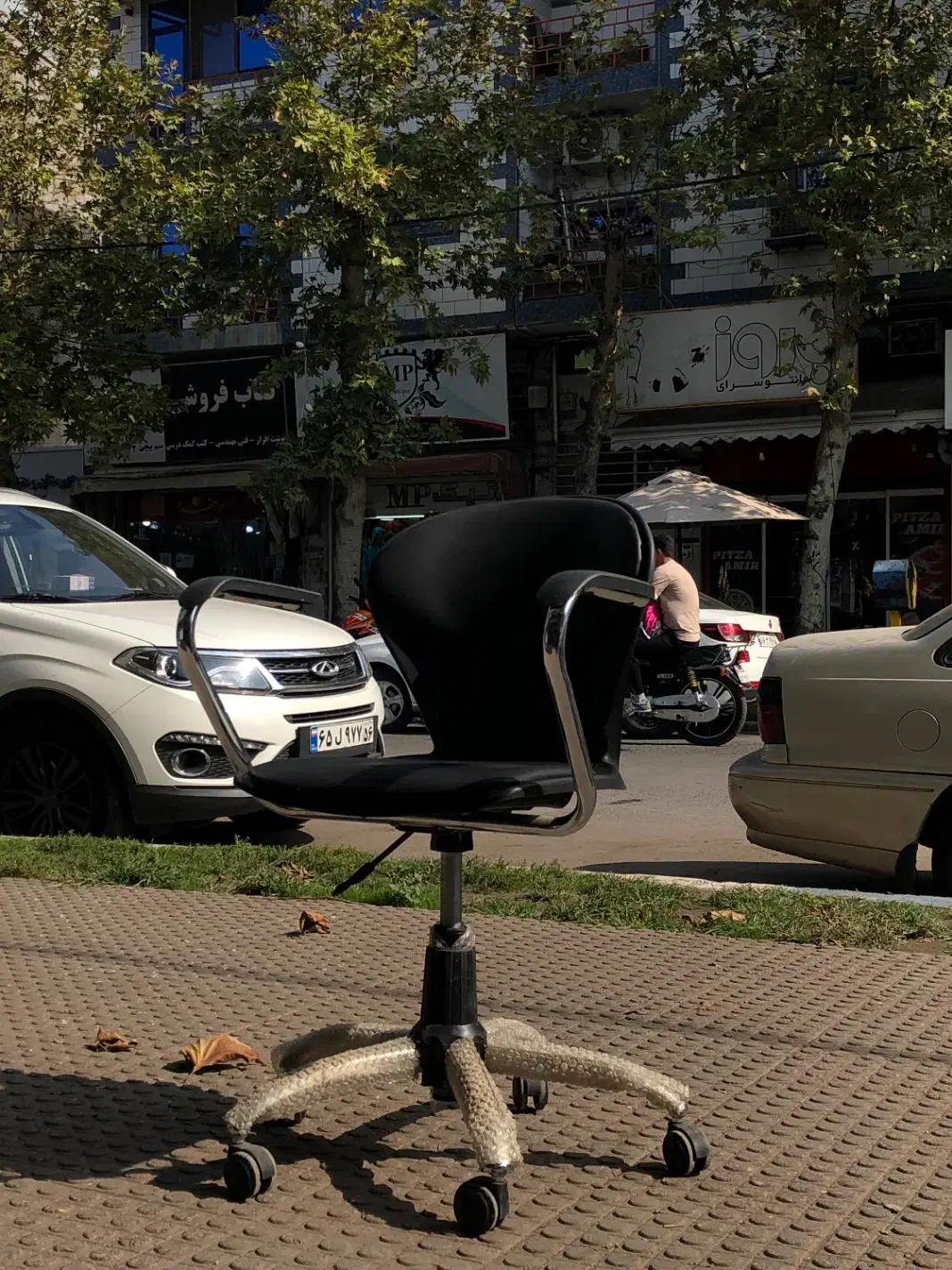 صندلی گردان مطالعه|مبلمان اداری|کیاشهر, |دیوار