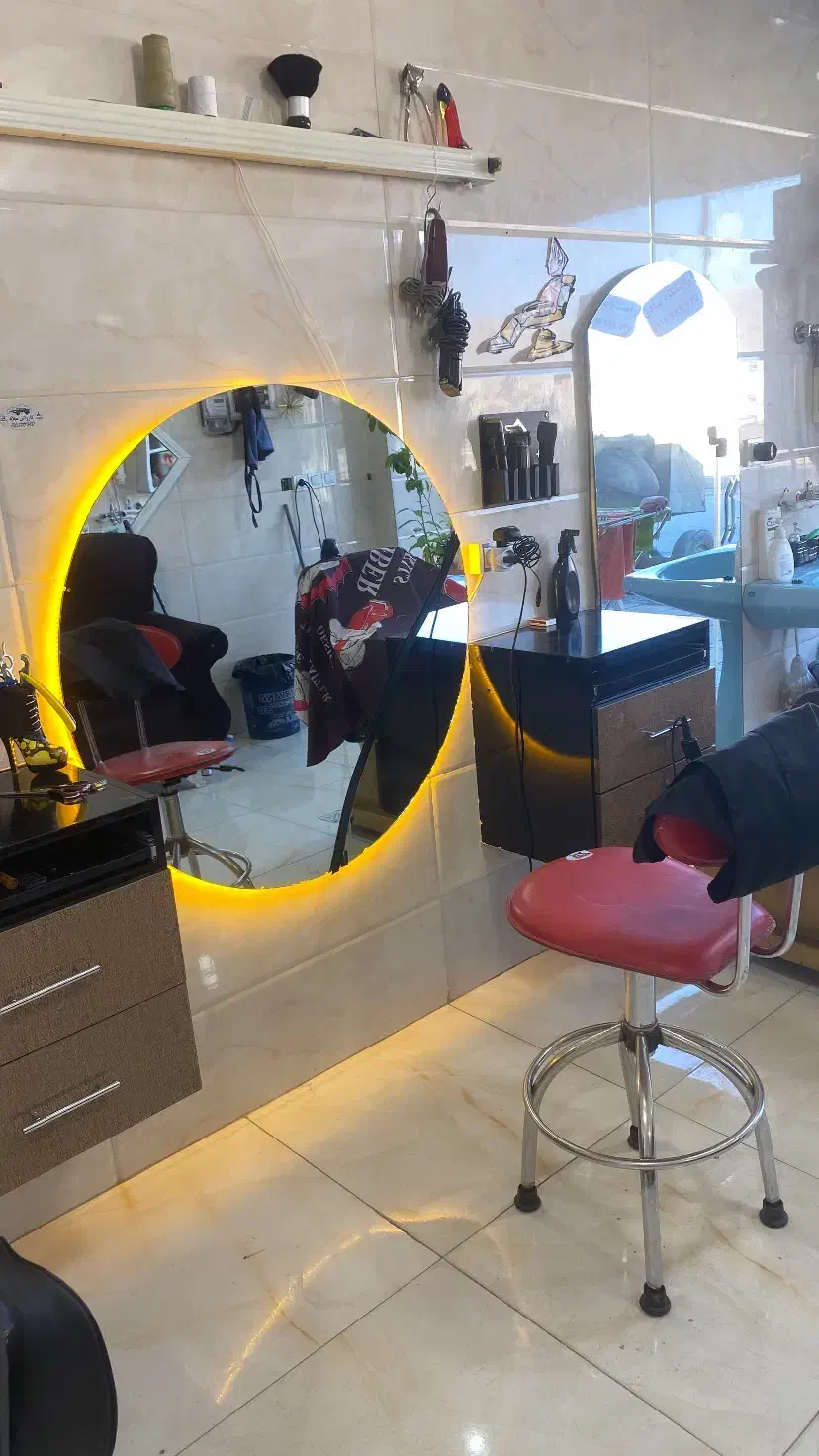 فروش ویژه تجهیزات کامل آرایشگاه مردانه|آرایشگاه و سالنهای زیبایی|سقز, |دیوار