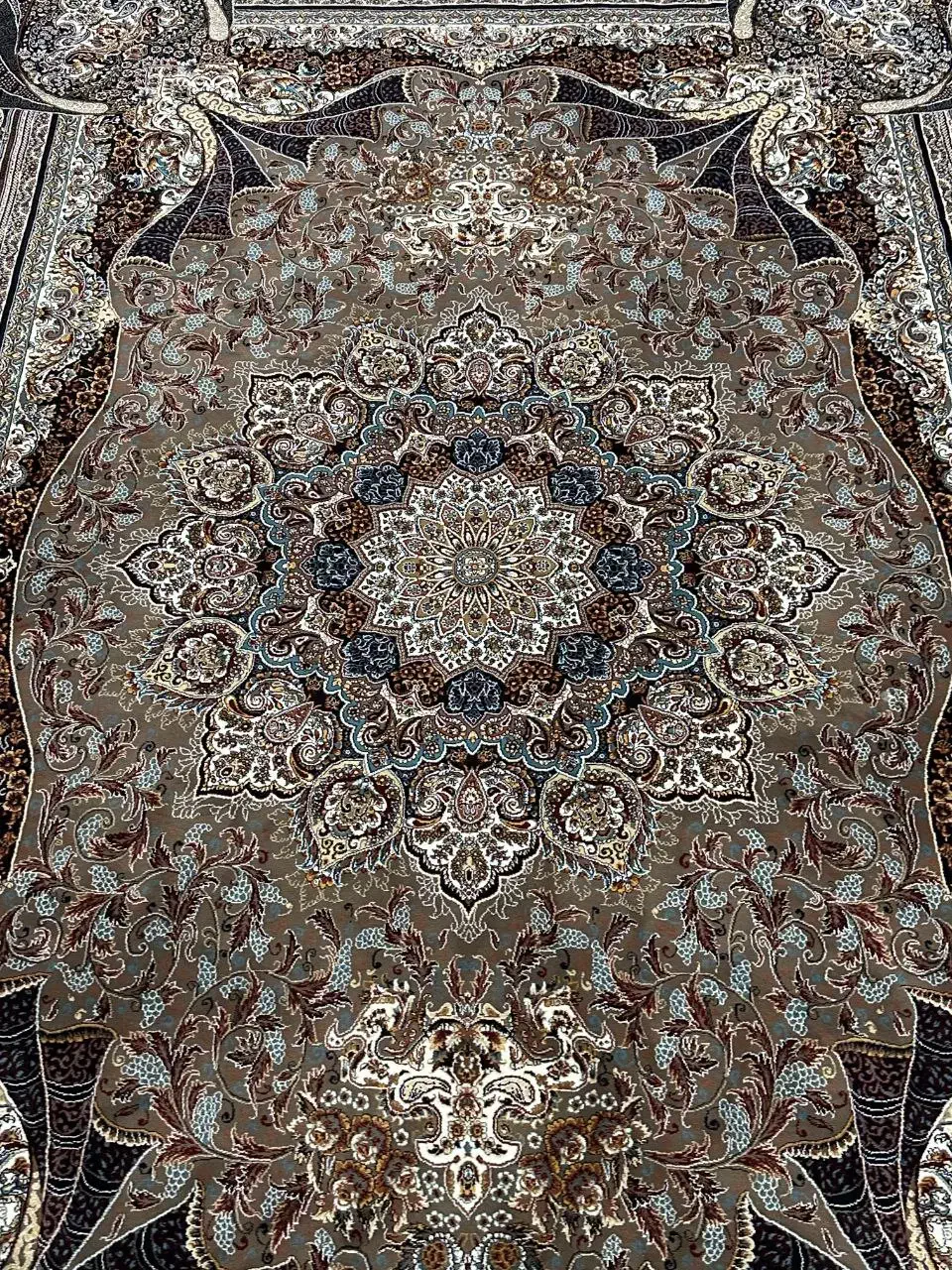 فرش ۶ متری|فرش|قدس, شهرقدس|دیوار