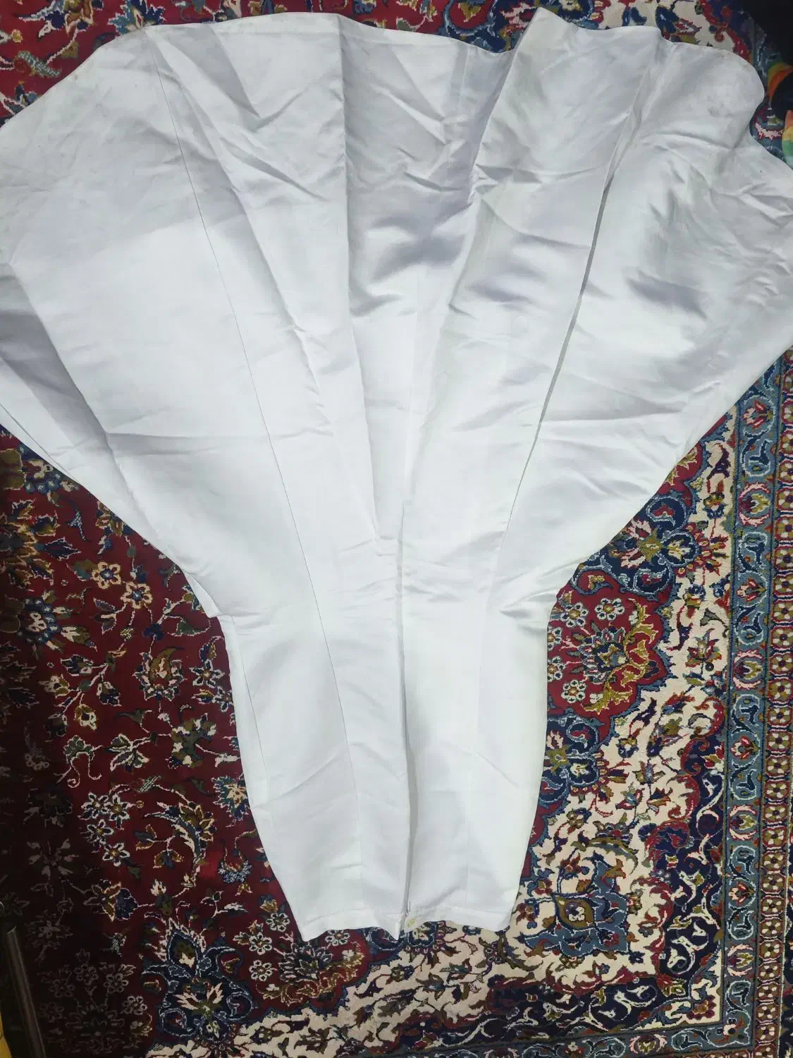 لباس مجلسی سفید|لباس|کرمان, |دیوار