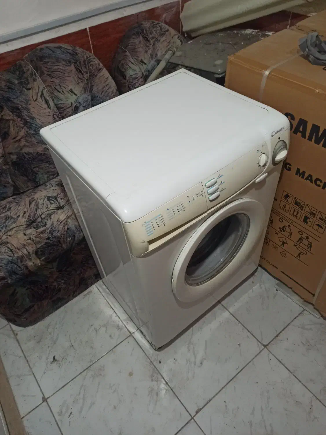 لباسشویی ۷کیلویی کندی اصل ایتالیایی درحدباضمانت|ماشین لباسشویی و خشک‌کن لباس|خوی, |دیوار