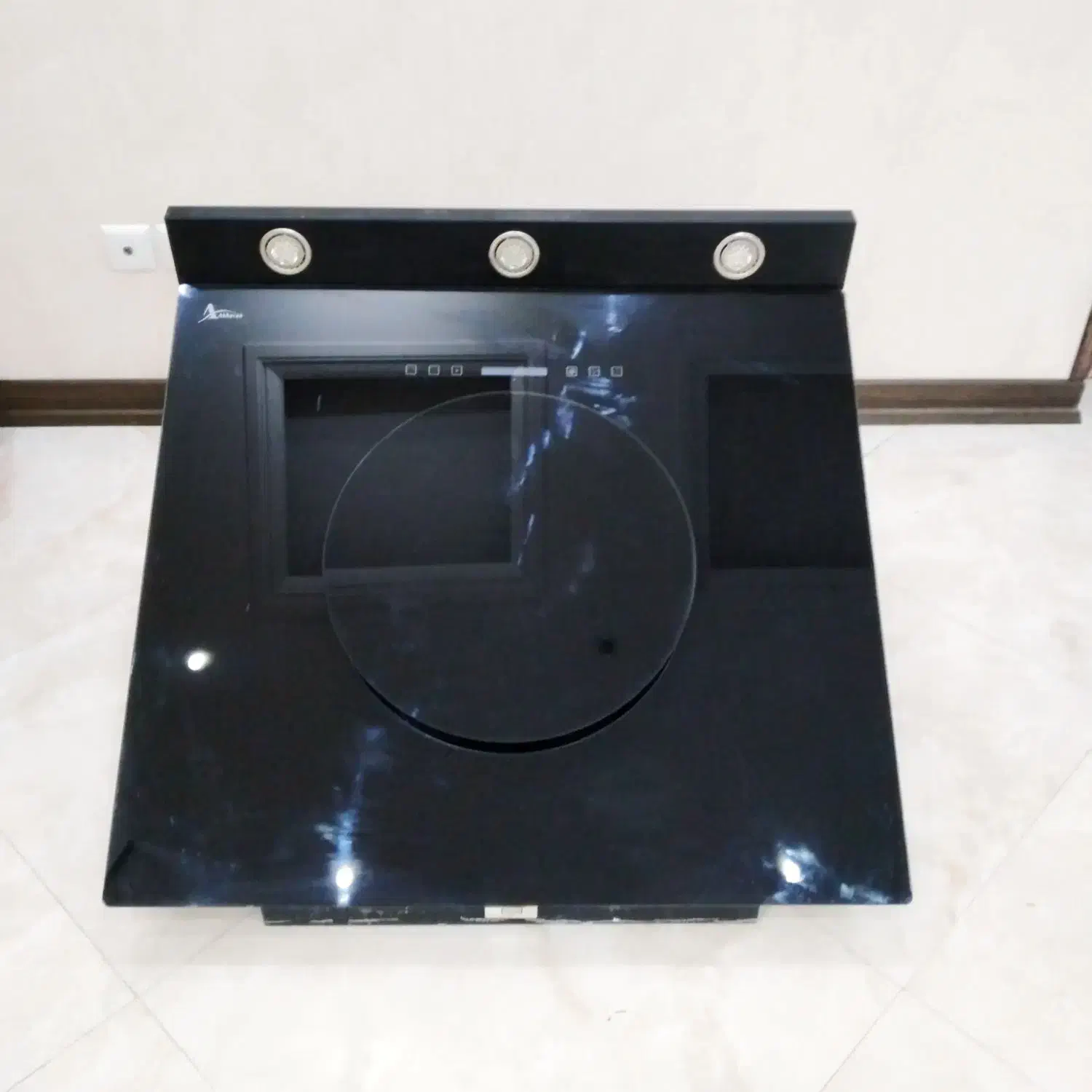 هود|هود|کرج, بنیاد|دیوار