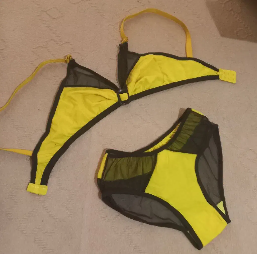 لباس زیر زنانه نو به علت جمع کردن مغازه زیر قیمت|لباس|قزوین, |دیوار