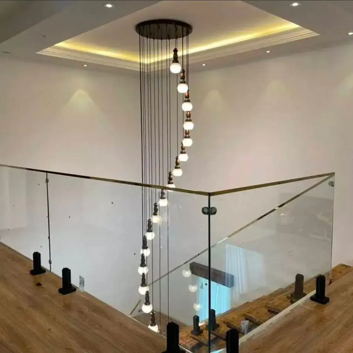 درب اتوماتیک. کرکره برقی.د‌وربین|خدمات پیشه و مهارت|گرگان, |دیوار