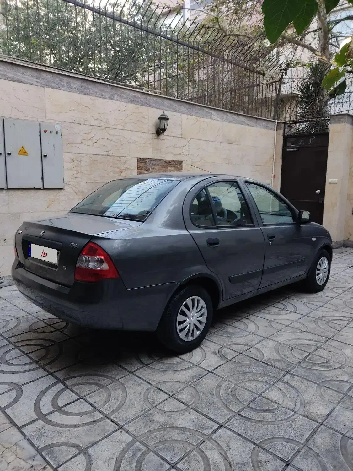 تیبا صندوق دار مدل 1392 بدون رنگ تمیز|خودرو سواری و وانت|تهران, تهرانپارس غربی|دیوار