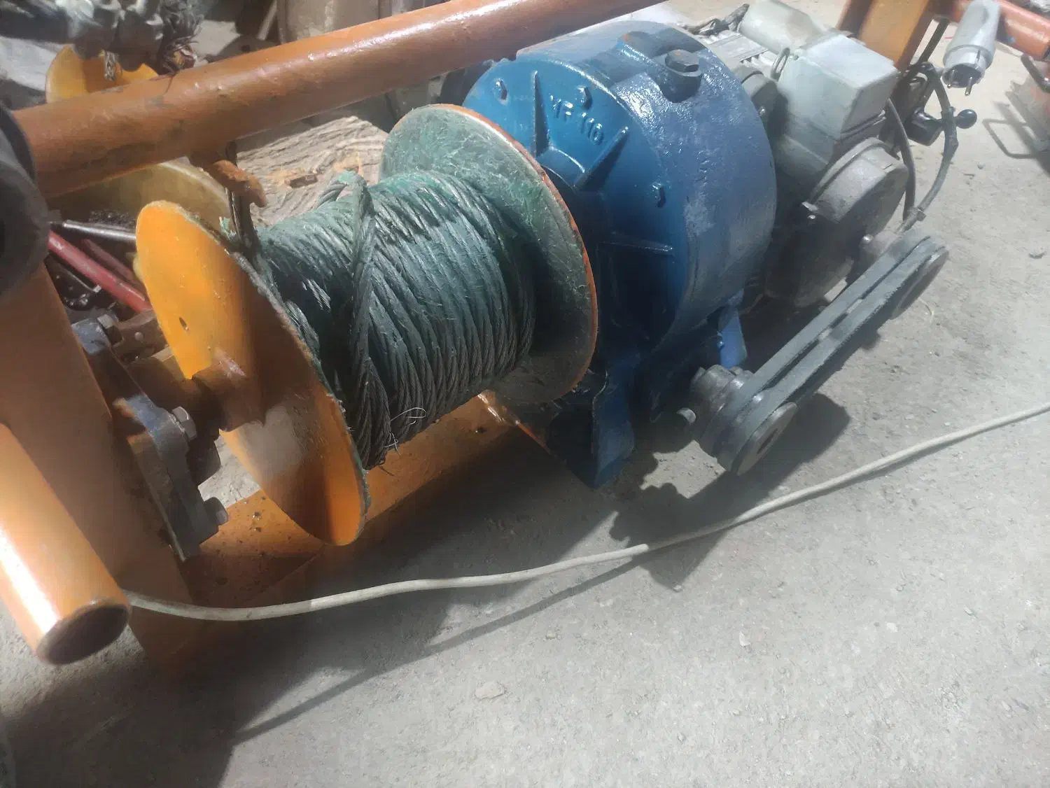 بالابر 1 تن|ماشینآلات صنعتی|مشهد, ولیعصر (شهرک غرب)|دیوار