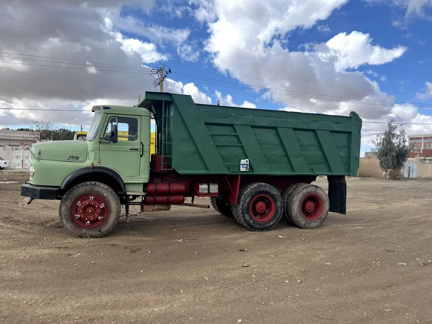 بنز ده چرخ زیر مایلر مدل 1369|خودرو سنگین|بردسکن, |دیوار