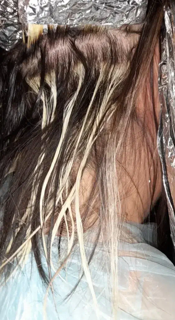 رنگ مو|خدمات آرایشگری و زیبایی|کوهدشت, |دیوار