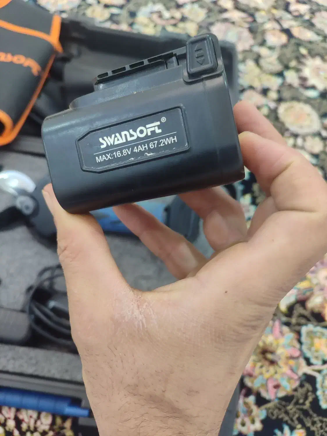 قیچی شارژی هرس سوان سافت|خدمات باغبانی و درختکاری|اشنویه, |دیوار