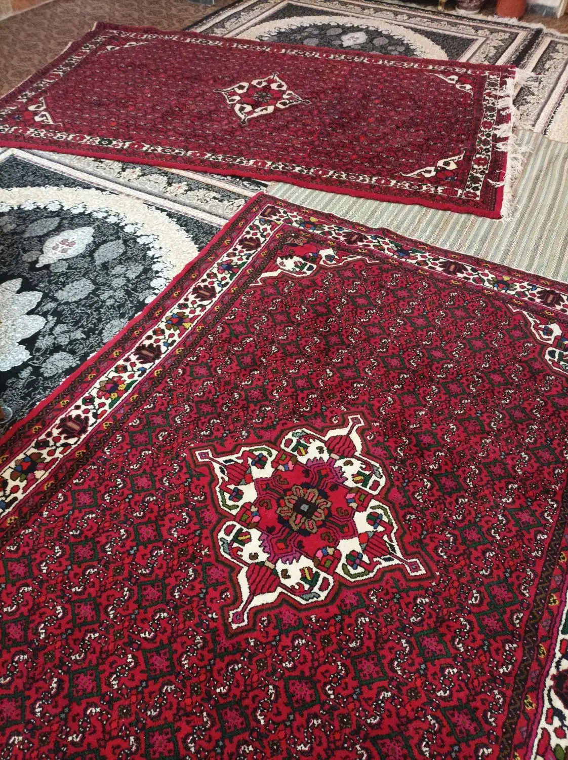 دو عدد فرش دستبافت ازندریان نو|فرش|همدان, |دیوار