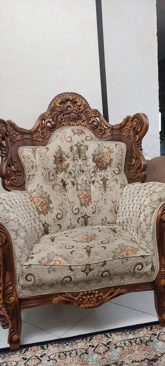 فروش مبل استیل ۷ نفره با میز و ۲ عدد عسلی|مبلمان خانگی و میز عسلی|تهران, تهرانسر شمالی|دیوار