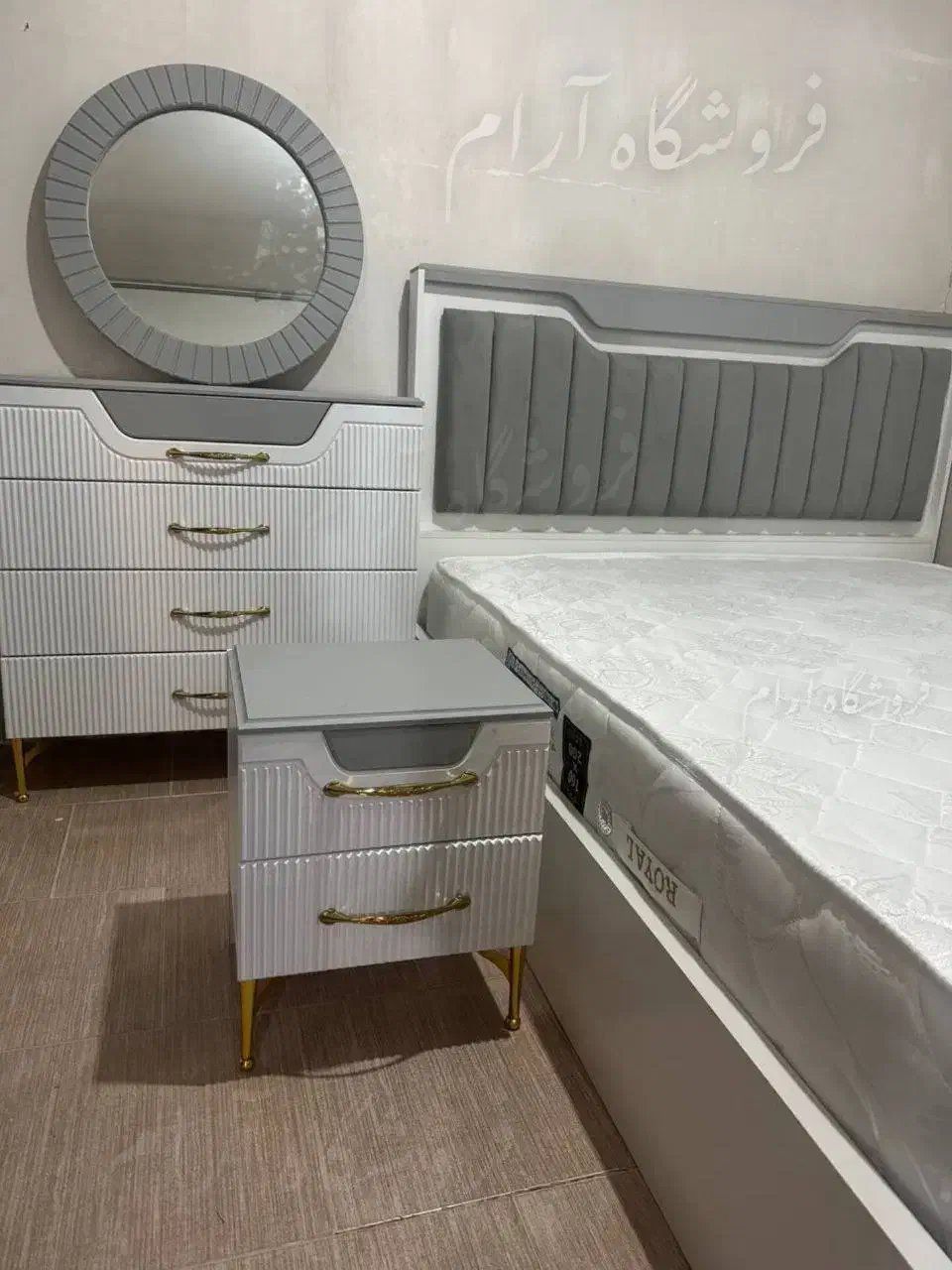 سرویس خواب ویکتوریا|تخت و سرویس خواب|فردیس, منظریه|دیوار