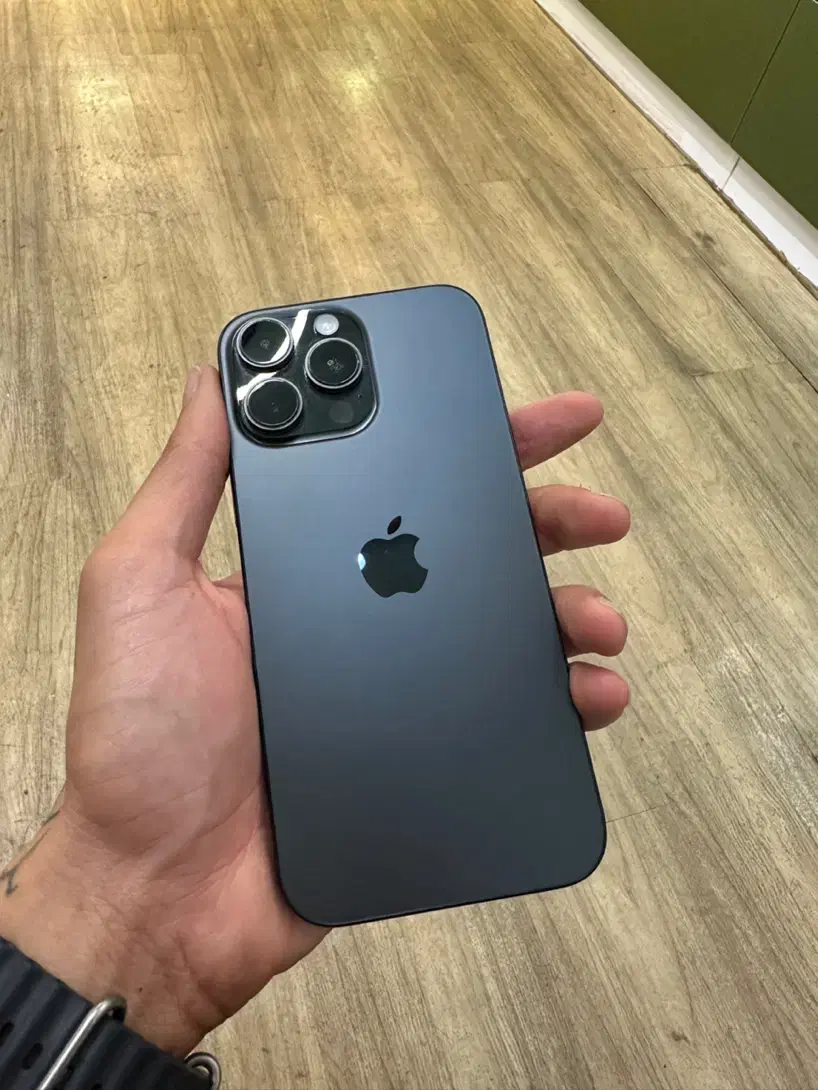 16 pro max zaa|موبایل|رشت, گلسار|دیوار