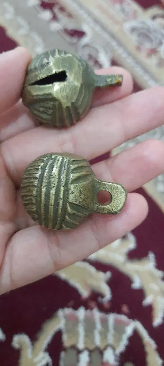 زنگوله برنجی قدیمی|کلکسیون اشیاء عتیقه|رامهرمز, |دیوار