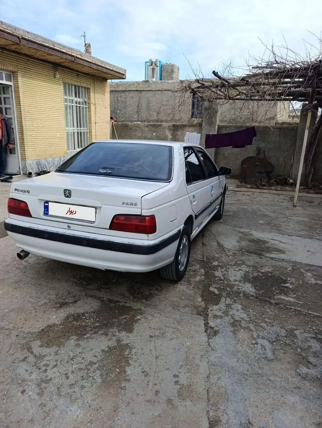 پژو پارس|خودرو سواری و وانت|نهاوند, |دیوار