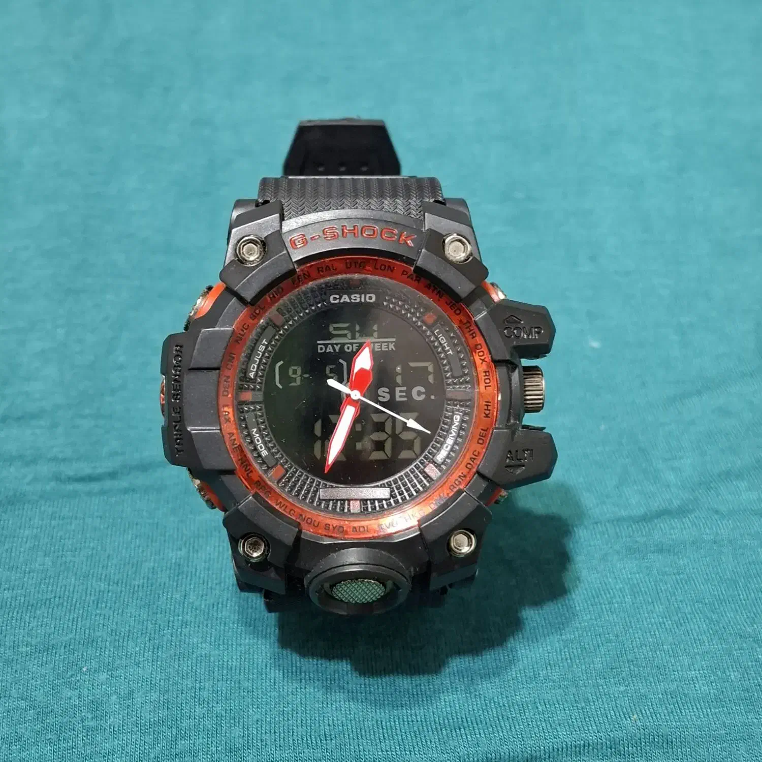 دو عدد ساعت مچی اسپورت (کاسیو جیشاک و مایماشی)|ساعت|رشت, حسین آباد|دیوار