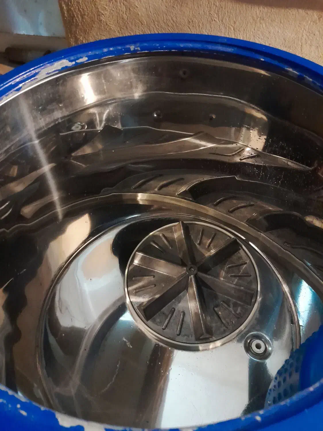 تعمیری نیست سالم|ماشین لباسشویی و خشک‌کن لباس|مهریز, |دیوار