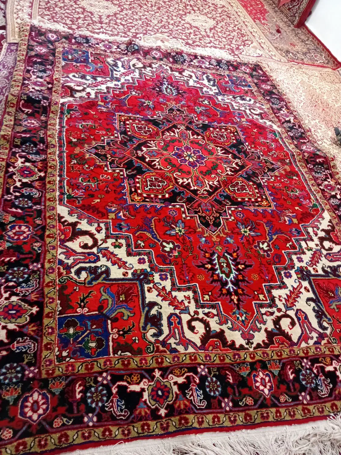 فرش ۹ متری بارماخ توخوش|فرش|هریس, |دیوار