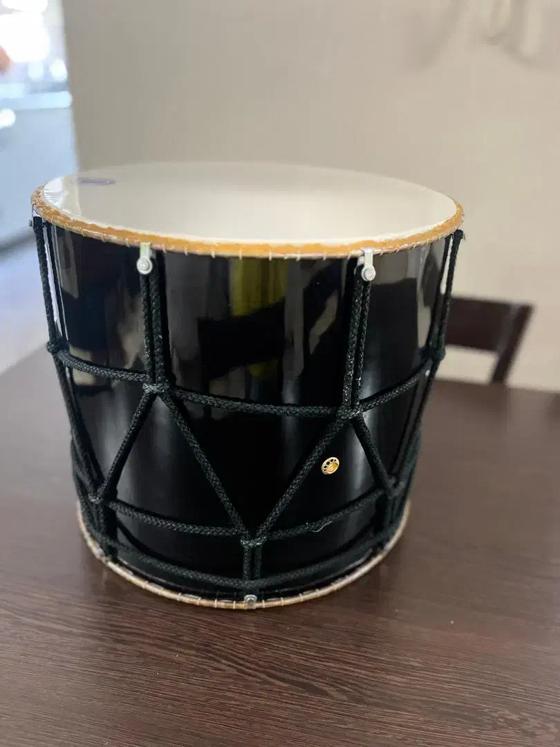 ناغارا|سازهای سنتی|تهران, بلورسازی|دیوار