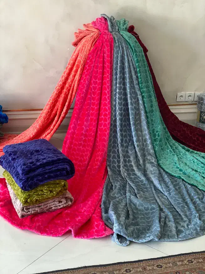 پتو لیلیان|رختخواب، بالش، پتو|زرقان, |دیوار