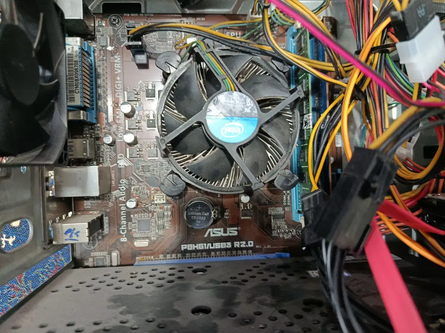 کیس گیمینگ|رایانه رومیزی|گرگان, |دیوار